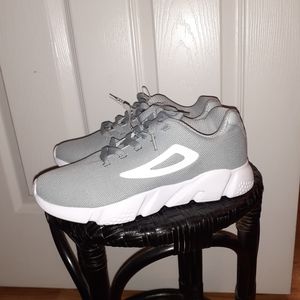 FILA- Gray Tennis Shoes